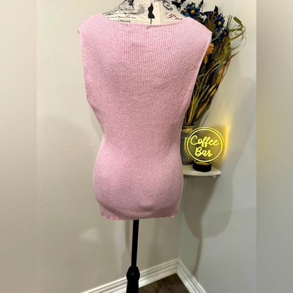 Lauren Michelle Pink metallic threading, Beading, & sequenced Fitted Top size XL - Picture 5 of 9